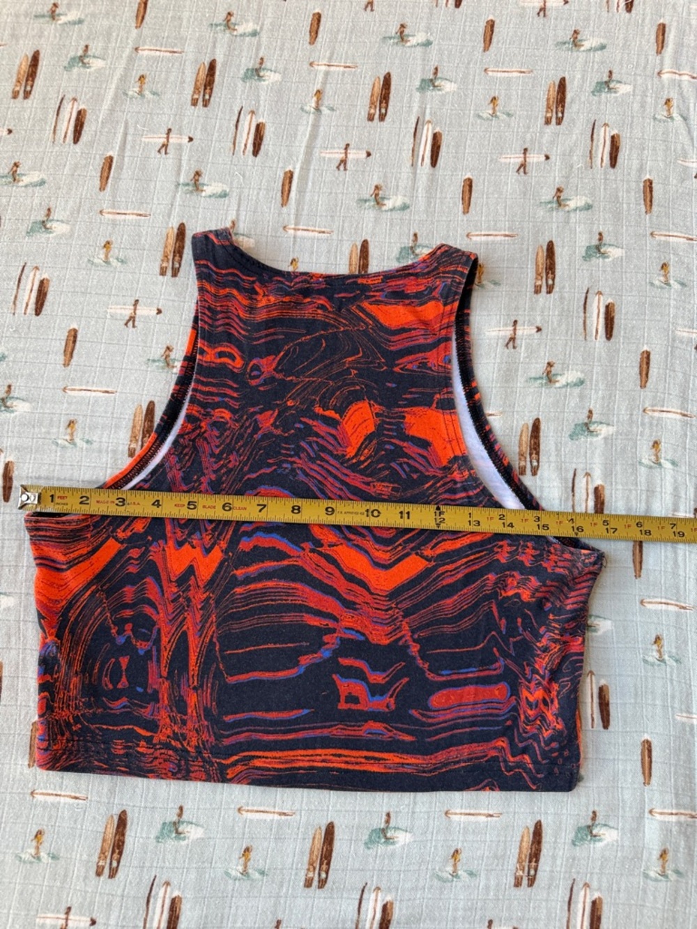 Nike Women’s Black & Red Abstract Crop Tank - Picture 5 of 6